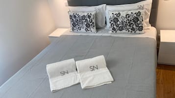 2 makuuhuonetta, silitysrauta/-lauta, Wi-Fi, vuodevaatteet