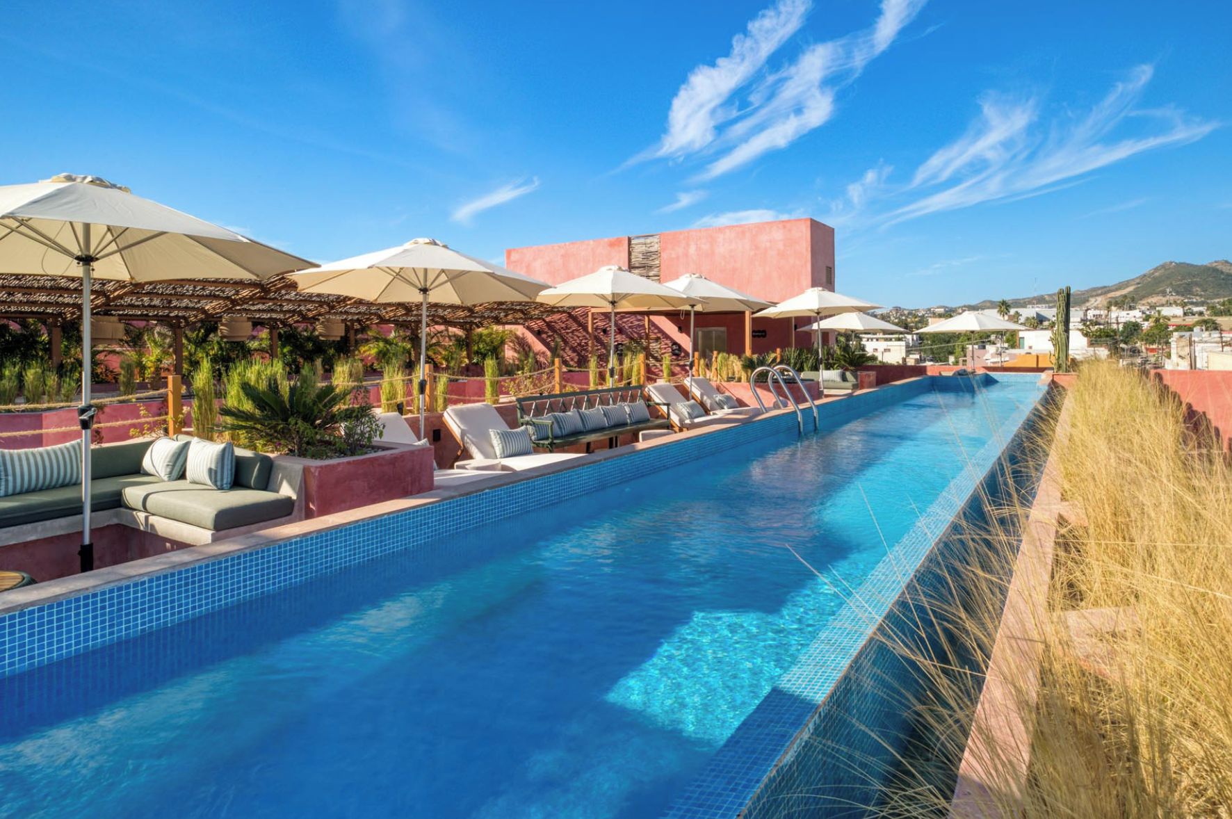 Hotel Pool