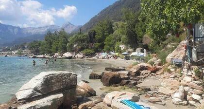 Namastekala Holidays - Studio with Sea View near Golden Beach
