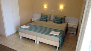 WiFi, bed sheets - 1 Bedroom Apartment with Terrace and Aegean Sea View (Chrysi Ammoudia)