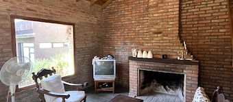 "Valeria" House I Ideal for Families, Near the Beach I Ayres del Bosque Accommodations