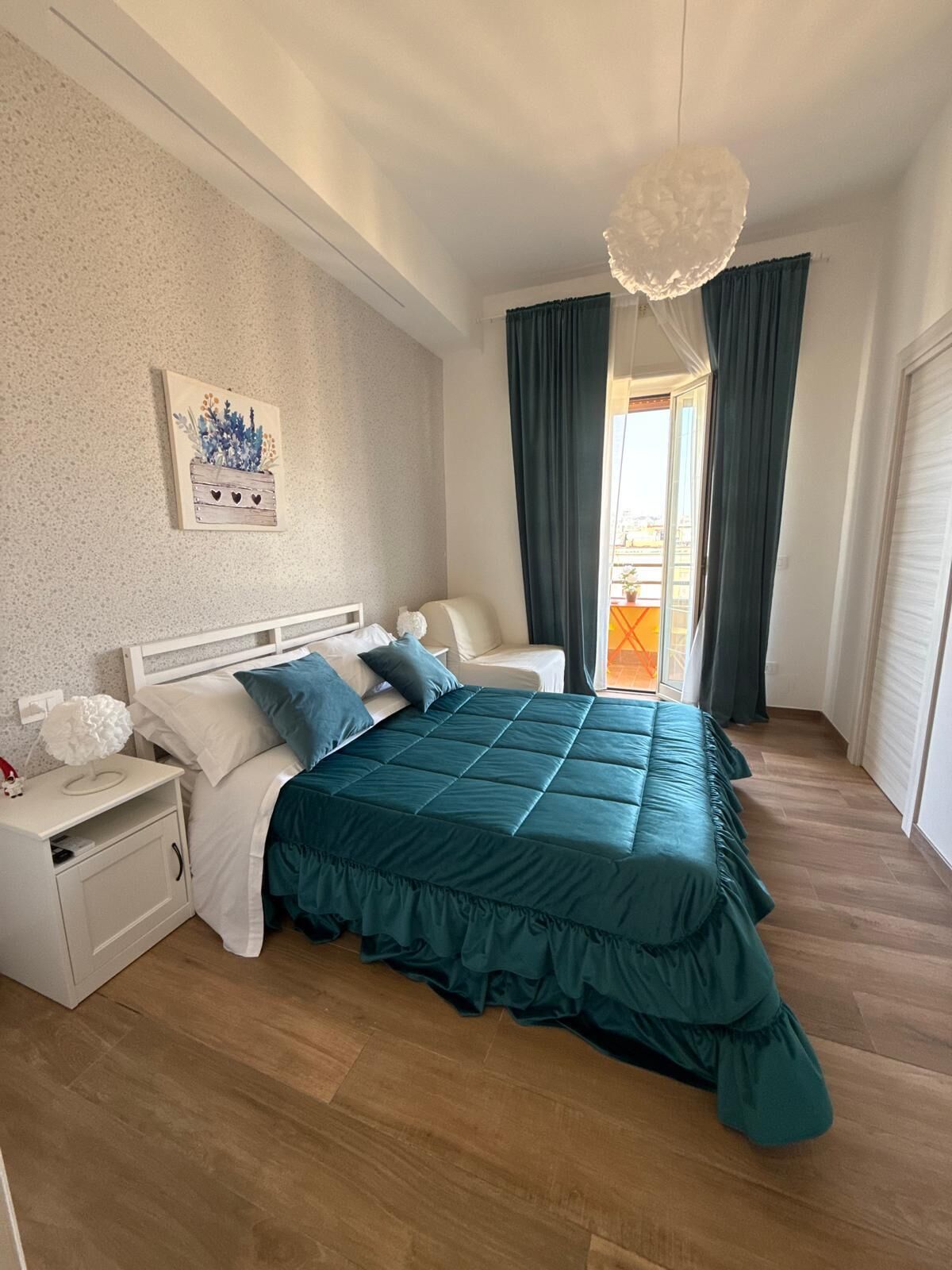 Habitación Deluxe doble, balcón, vistas a la ciudad | Wifi gratis