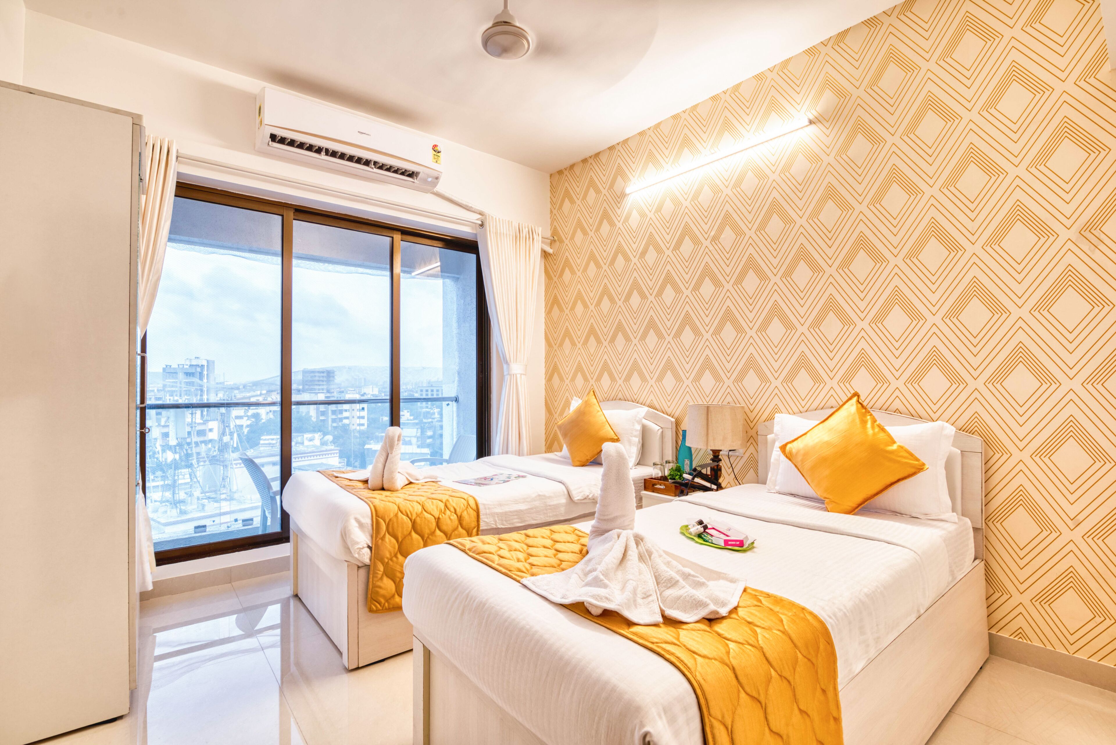 Luxury Apartment, Balcony, City View | Free WiFi