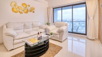 Luxury Apartment, Balcony, City View | Living area