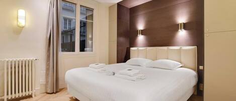 Desk, iron/ironing board, free WiFi, bed sheets