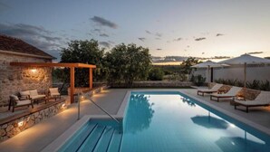 Pool - Villa Casa di Perla (Primošten)
