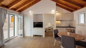 Dining - Villa Casa di Perla (Primošten)
