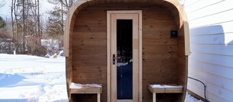 Luxury Retreat Near Taughannock Falls w/ Games