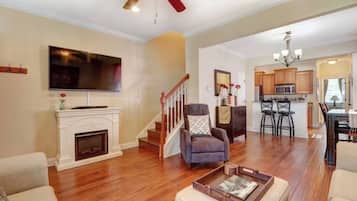 Smart TV, DVD player, books