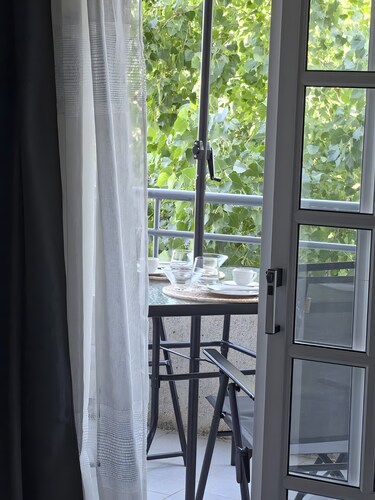 Apartment 'Garça-Real 1' with Balcony