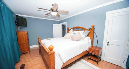 Welcome to the Honey House in beautiful Hampton South Carolina