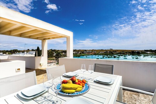 Terrazza sul Lago by Casa di Marco