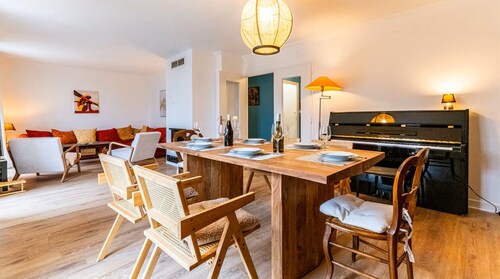 Grande maison avec garage, petit coin de verdure, proche du Centre de Dijon