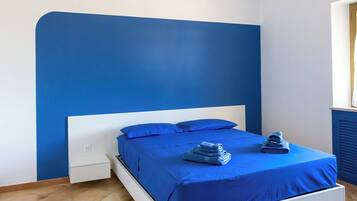 Apartment | Iron/ironing board, free WiFi