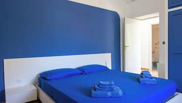 2-bedroom apartment, first floor | Iron/ironing board, free WiFi, bed sheets
