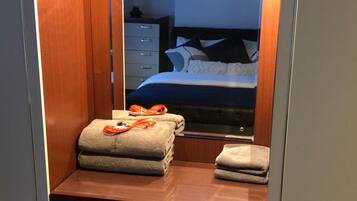 1 bedroom, iron/ironing board, free WiFi, bed sheets