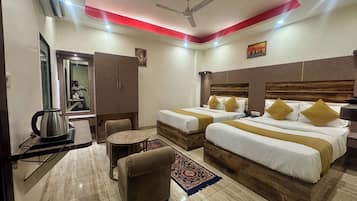 In-room safe, desk, soundproofing, iron/ironing board