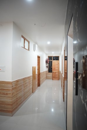 Bahagian dalam