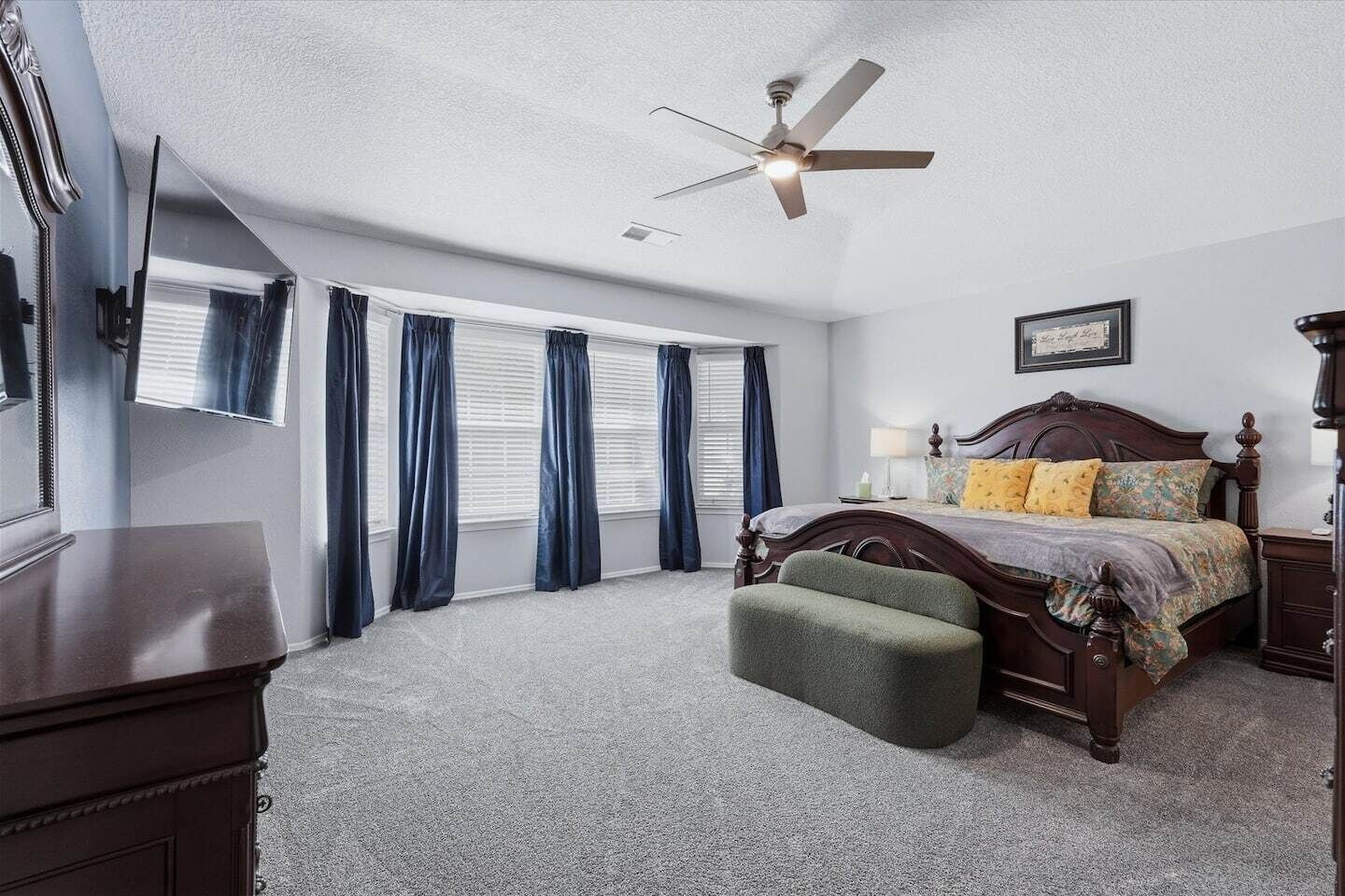 Desk, iron/ironing board, travel crib, free WiFi