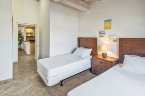 Room - Terraces 401 - Penthouse unit in Dover Beach Barbados with Ocean Views (Bridgetown)