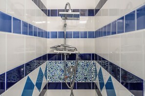 Departamento, balcón, vista al jardín | Baño