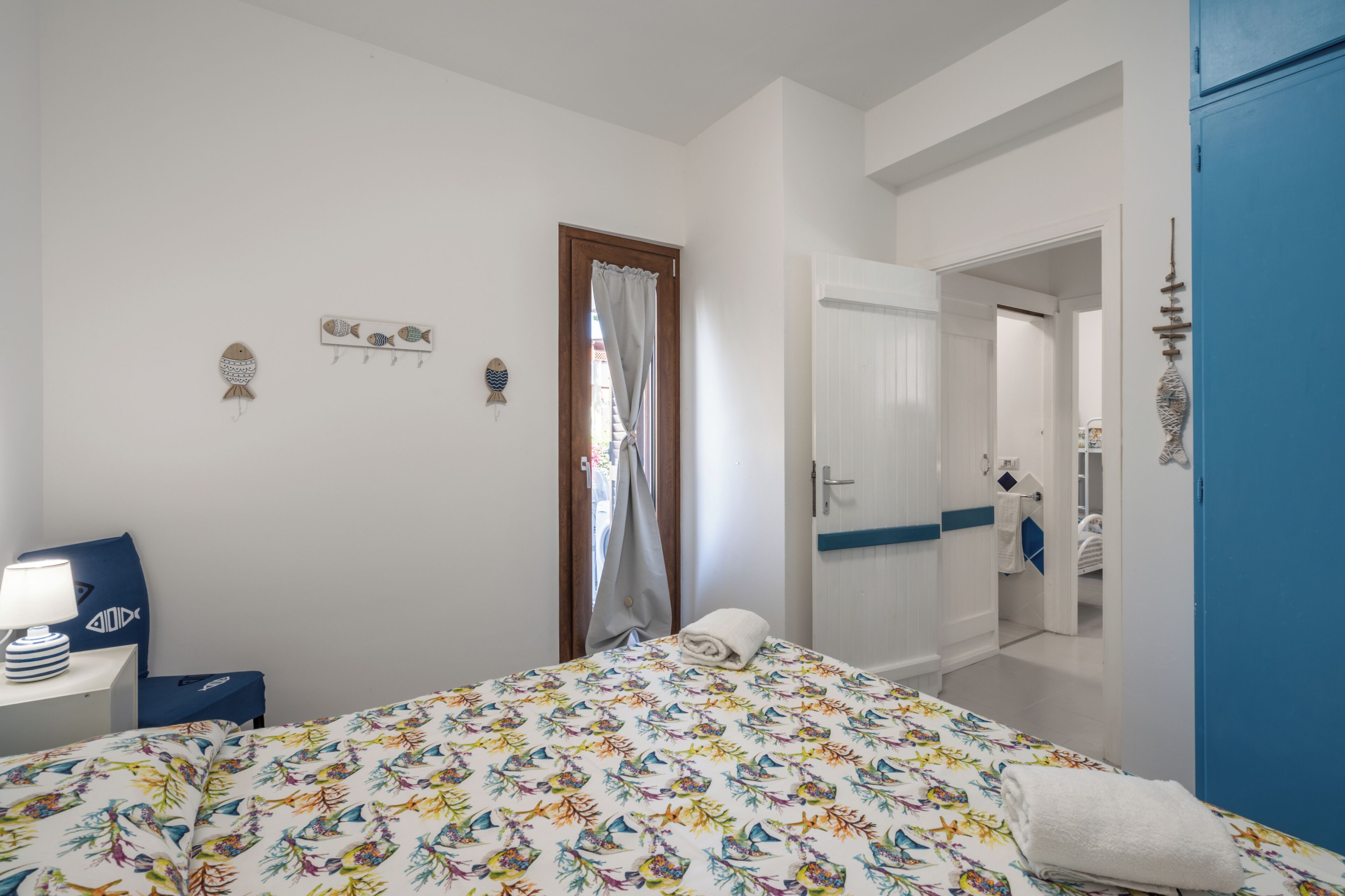 Appartement, balcon, vue jardin