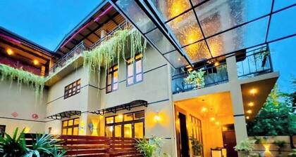 Edward's airport guest in Negombo located 2.1 mile from Colombo Bandaranaike International Airport