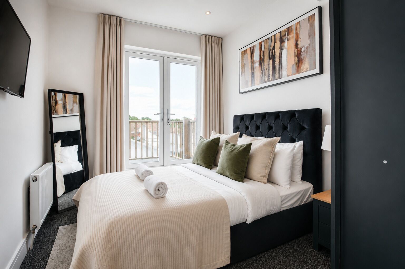1 bedroom, iron/ironing board, travel cot, free WiFi