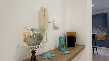 Camera, 1 camera da letto, balcone | Interni