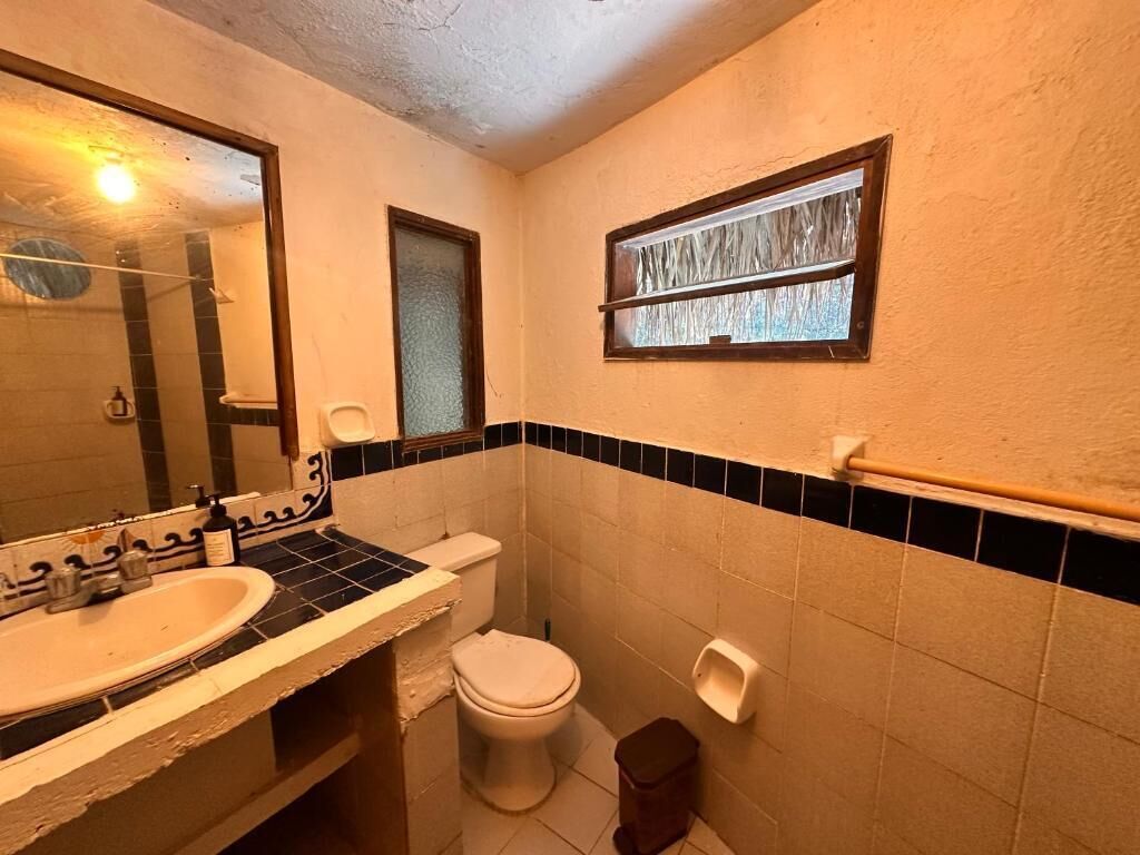 Bungalow, balcón, vistas al jardín | Baño