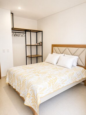 Comfort Apartment, Balcony, Sea View | Iron/ironing board, free WiFi - Apartamento moderno en pozos colorados (Santa Marta)