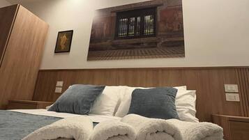Zimmer, 1 Schlafzimmer, Balkon