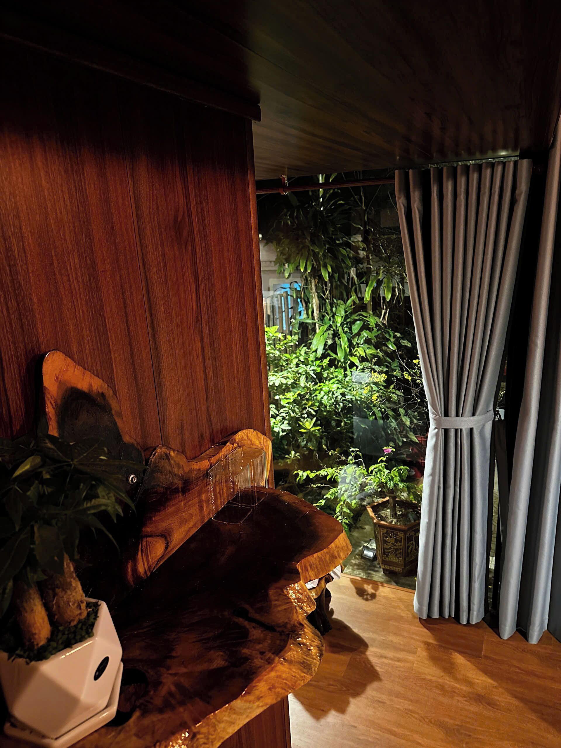 Family Studio, Non Smoking, Garden View | Interior