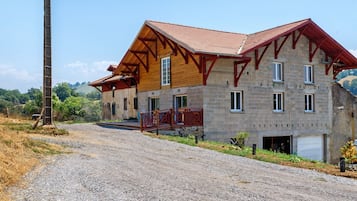 Esterni