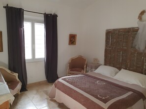 3 Schlafzimmer, Bügeleisen/Bügelbrett, Internetzugang, Bettwäsche