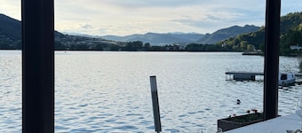 Apartment 'Valsugana D’incanto' with Lake View, Private Terrace and Shared Garden