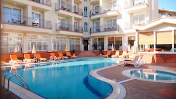 Seasonal outdoor pool