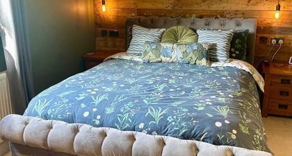 Cosy Family Home Close to Popular Beaches