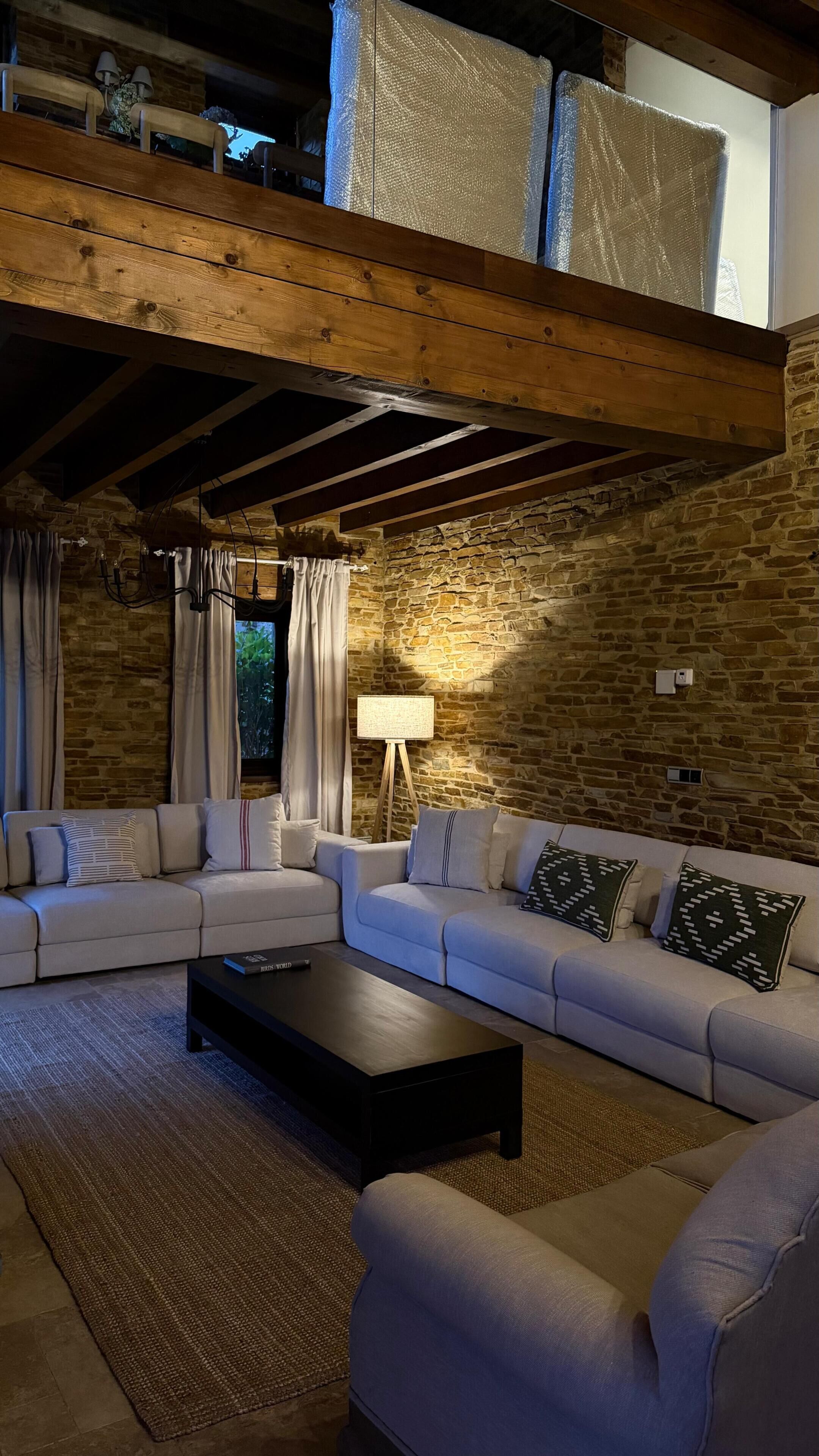 Casa De Lujo Frente Al Valle A 20 Minutos De La Playa De Las Catedrales - Taramundi