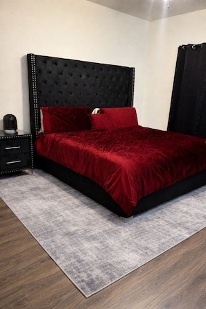 3 Schlafzimmer, Bügeleisen/Bügelbrett, WLAN, Bettwäsche