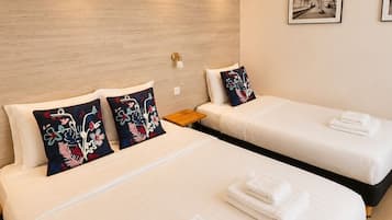 Chambre Triple Standard, vue ville