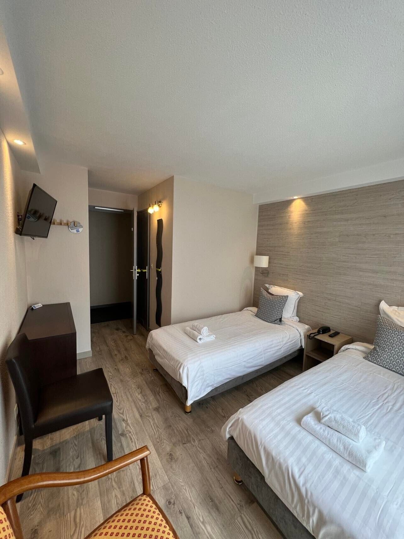 Standard Twin Room, Courtyard View | In-room safe, desk, laptop workspace, free WiFi