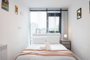 Bügeleisen/Bügelbrett, WLAN, Bettwäsche