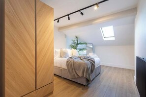 Bügeleisen/Bügelbrett, WLAN, Bettwäsche