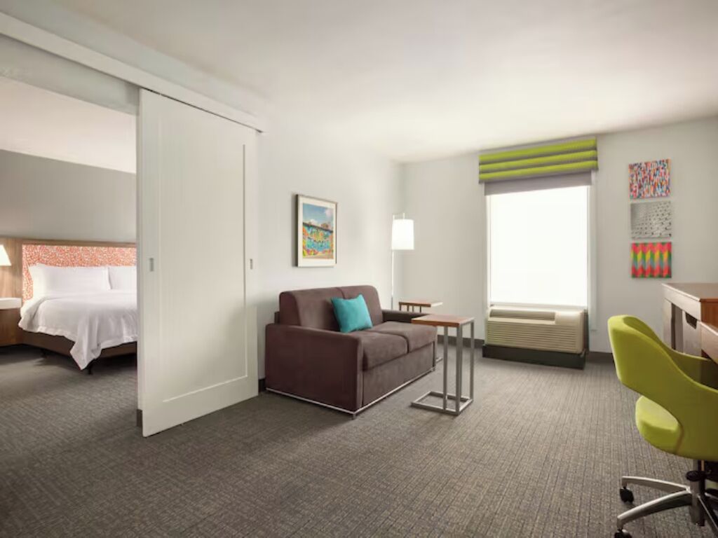 3 Well-equipped Rooms Near Lents Family Park East - 1.1 Miles  Prime Location - Spring