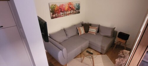 Apartment 'Ferienwohnung Am Schloss Elkofen' mit privater Terrasse und WLAN