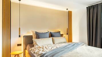 WiFi, bed sheets