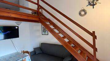 Fernseher