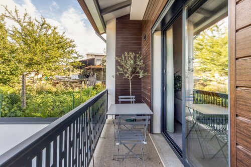 Olive Studio 3 – Perfect Stay Near the Magic Mountains