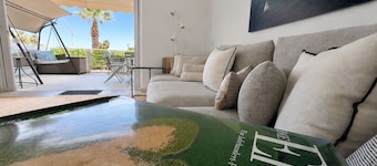 Rafina Blue Horizon Maisonette with Garden by ΜΡS